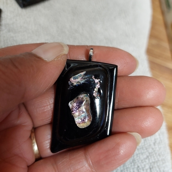 Set of 5 Fused Glass Pendants - Picture 5 of 9